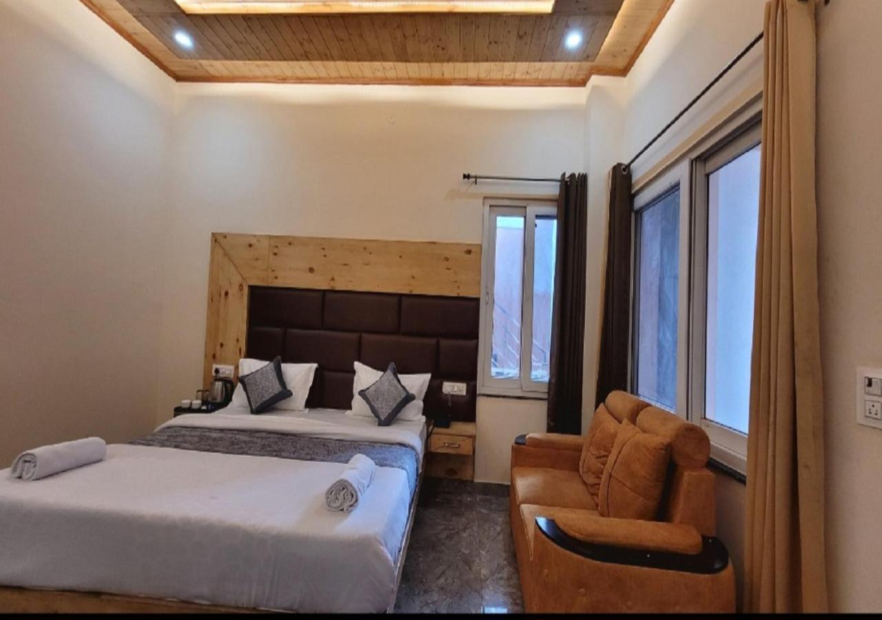 Hotel Skywing By Mountmemory มัสซูรี ภายนอก รูปภาพ