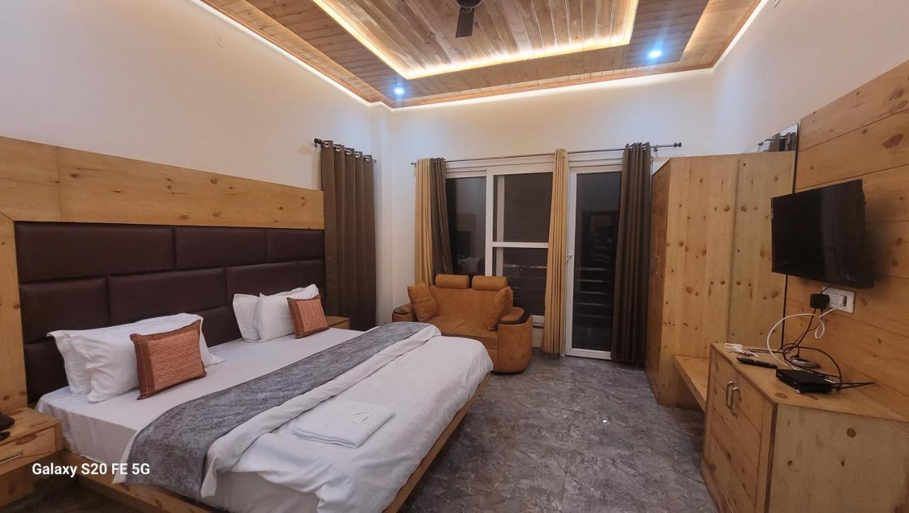Hotel Skywing By Mountmemory มัสซูรี ภายนอก รูปภาพ